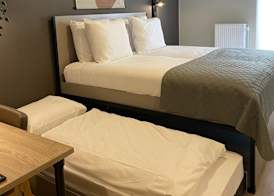 Hotel Emilia 5