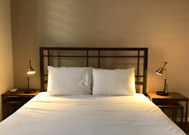 Touchstone Hotel - City Center 5