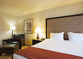 Holiday Inn Express & Suites WICHITA FALLS by IHG 2
