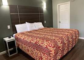 Red Carpet Inn 3