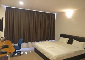 Anderson Hotel 2