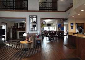 Comfort Inn Warrensburg Station 2