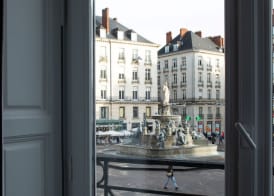 Appartements Place Royale - Maisons du Monde Hôtel & Suites 2