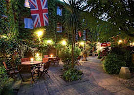 Mercure Salisbury White Hart Hotel & Apartments 3