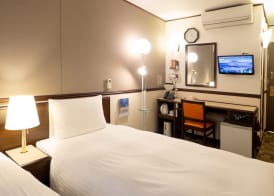Toyoko Inn Osaka Umeda Nakatsu No.2 3