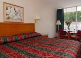 ECONO LODGE NEAR FREDERICKSBURG BATTLEFIELD 4