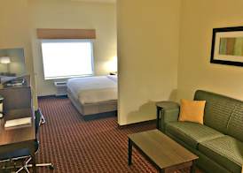 Holiday Inn Express DEFUNIAK SPRINGS by IHG 5