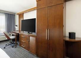 Courtyard by Marriott Los Angeles Woodland Hills 4