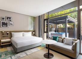 Holiday Inn Shanghai Tourism Zone by IHG 4