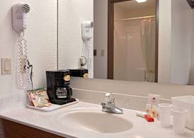 Super 8 by Wyndham Crawfordsville 2