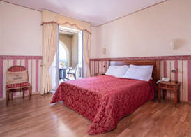 Hotel Holiday Sul Lago 4
