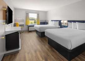 Microtel Inn & Suites by Wyndham Rehoboth Beach 5