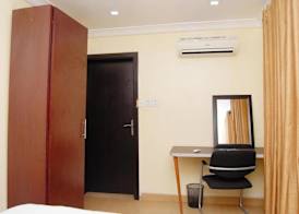 West 11 Luxury 2