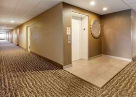 MainStay Suites Dubuque at Hwy 20 2