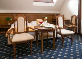 LH Hotel Gold 2