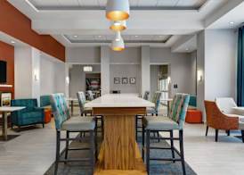 Hampton Inn & Suites Belleville 3