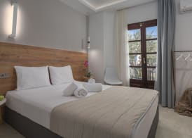 Eleon Suites & Apartments 3