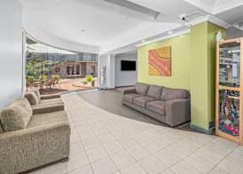Stay at Alice Springs Hotel 5