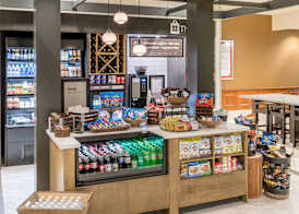 Hilton Garden Inn Lake Forest Mettawa 5