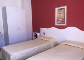 Hotel Sandalion 4