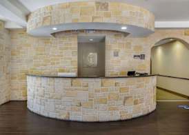 Comfort Suites Benbrook - Fort Worth Southwest 4