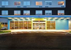 Tru By Hilton Louisville Airport 3