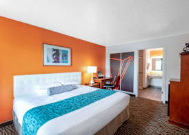 Howard Johnson by Wyndham St. George Hotel & Suites 5