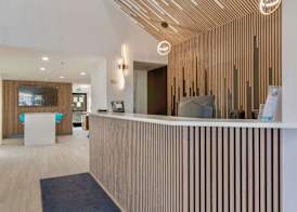 Days Inn by Wyndham Thornton 2
