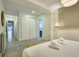 San Francisco Top-Luxury, by Homing U 2