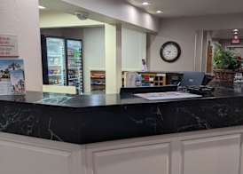 Hawthorn Extended Stay by Wyndham Green Bay 4