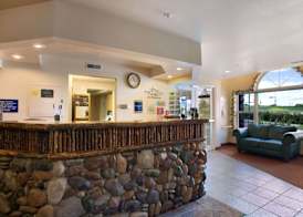 Microtel Inn & Suites by Wyndham Bozeman 2
