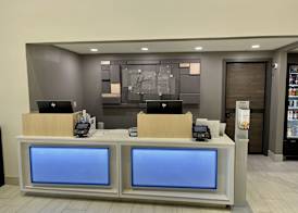 Holiday Inn Express & Suites SULPHUR (LAKE CHARLES) by IHG 2