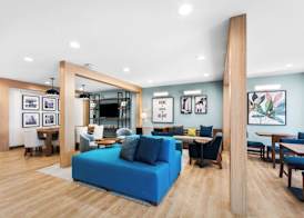 Everhome Suites Lexington - Horse Park 2