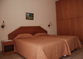 Kotzias Beach Apartments 5