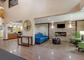 Comfort Inn & Suites Cedar Rapids North - Collins Road 5