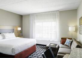 TownePlace Suites Kansas City At Briarcliff 4