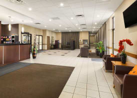 Travelodge by Wyndham Edmonton West 5