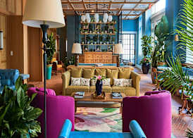 The Drayton Hotel Savannah, Curio Collection by Hilton 3