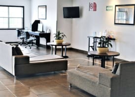 Microtel Inn and Suites by Wyndham Toluca 2