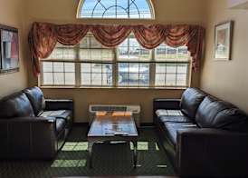 St Clair Inn and Suites 4