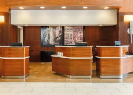 Courtyard by Marriott Pittsburgh Downtown 2