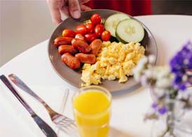 Ibis Sevilla 3