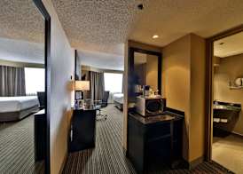 Edmonton Hotel and Convention Centre 4
