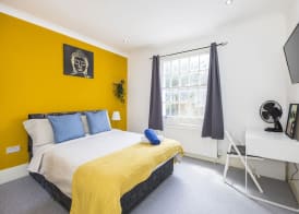 Islington Quarter 4