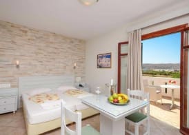 Plaka Hotel I 2