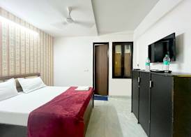Roomshala 171 JP House 2