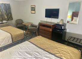 Knights Inn Paxinos 4