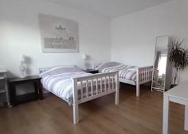 BB luxury villa free parking 2