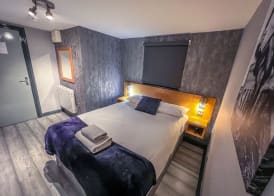 Twenty Hotel & Bar 2