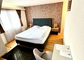 Seiler's Hotel 4